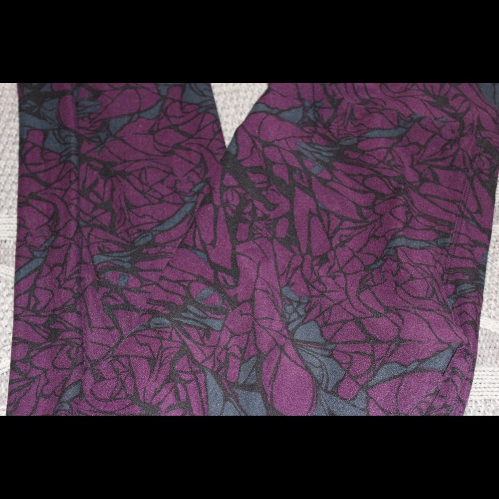 Lularoe - Picture 2 of 2